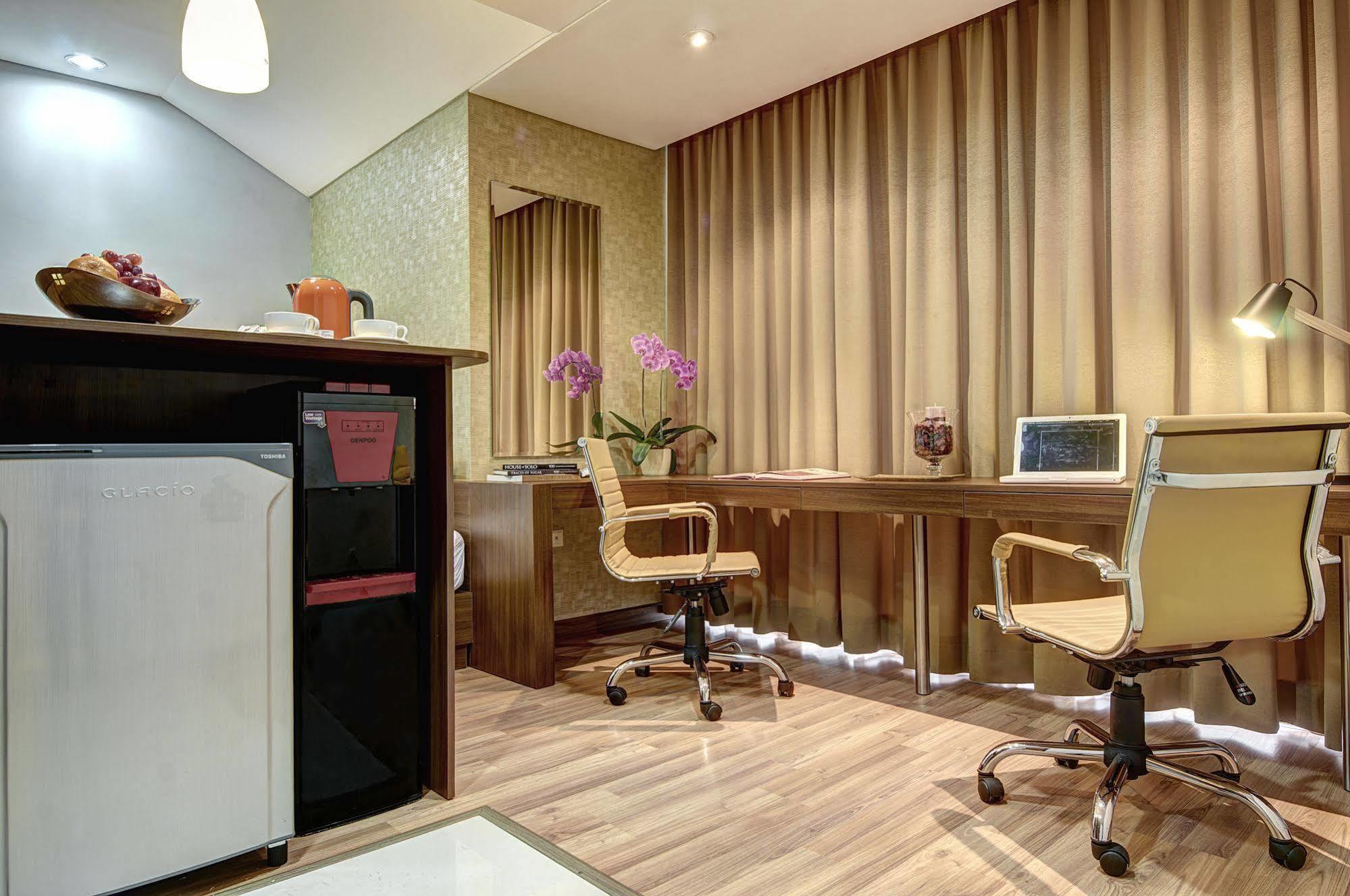 Sampit Residence Managed By Flat06 Jakarta Extérieur photo